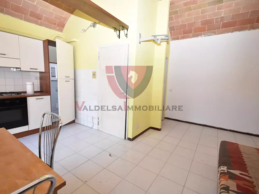 Immagine 7 di Appartamento in vendita  a Colle Di Val D'elsa