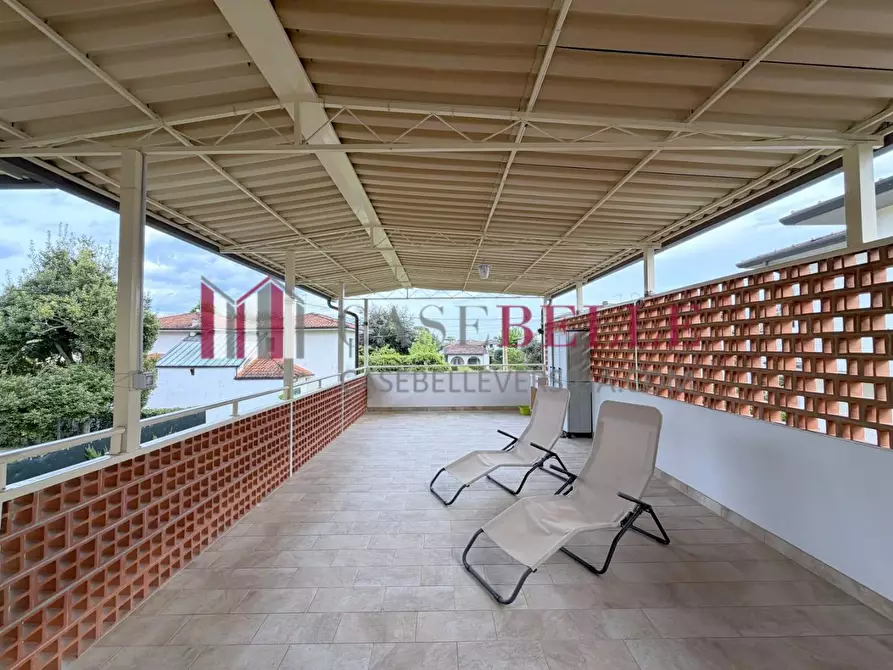 Immagine 38 di Casa indipendente in affitto  a Pietrasanta