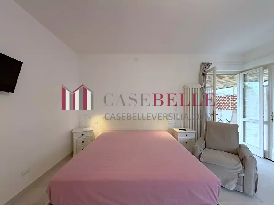 Immagine 33 di Casa indipendente in affitto  a Pietrasanta