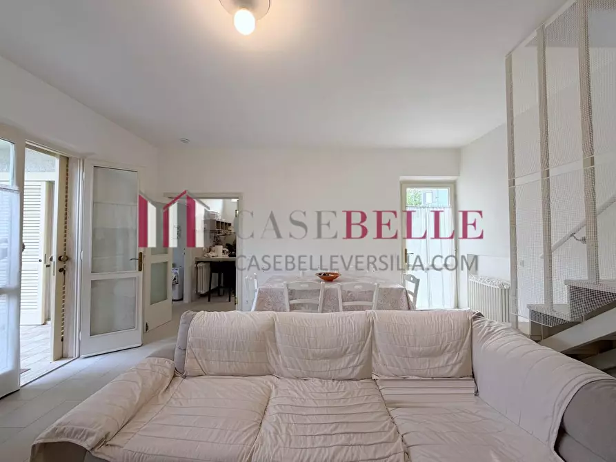 Immagine 5 di Casa indipendente in affitto  a Pietrasanta