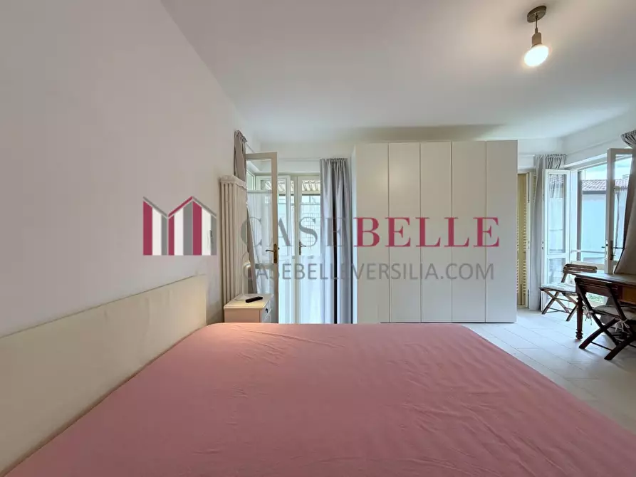 Immagine 34 di Casa indipendente in affitto  a Pietrasanta