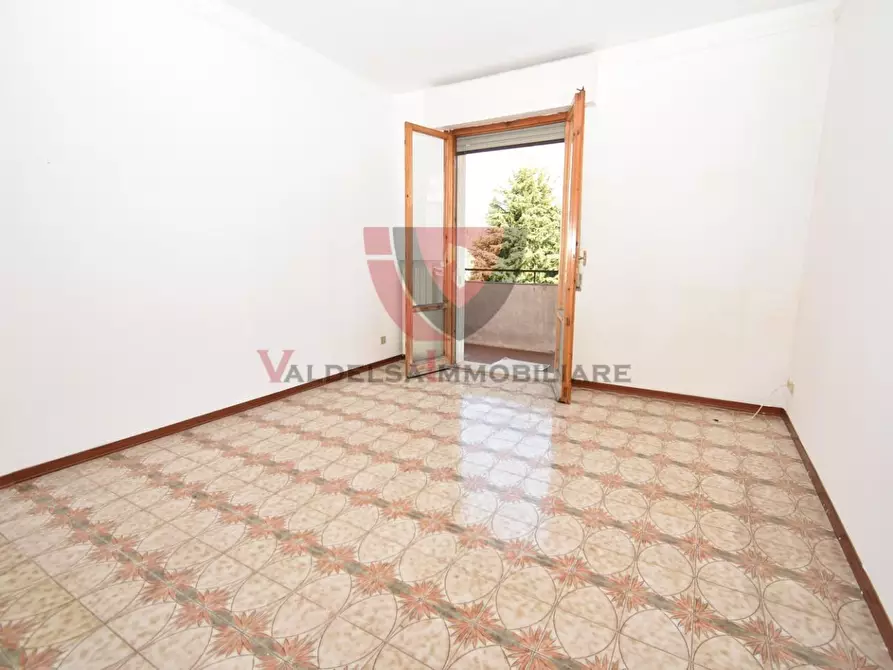 Immagine 4 di Appartamento in vendita  a Colle Di Val D'elsa