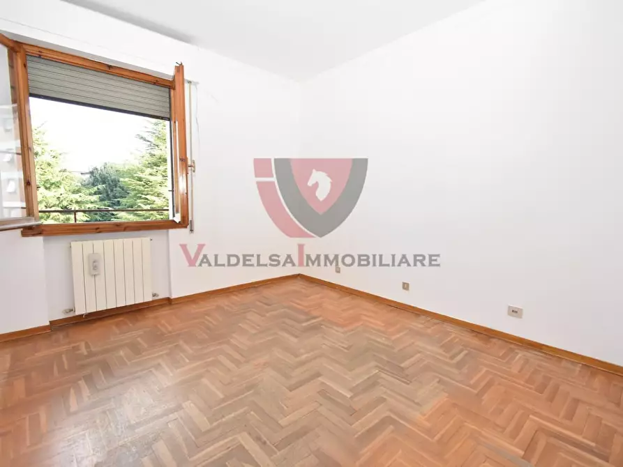 Immagine 18 di Appartamento in vendita  a Colle Di Val D'elsa