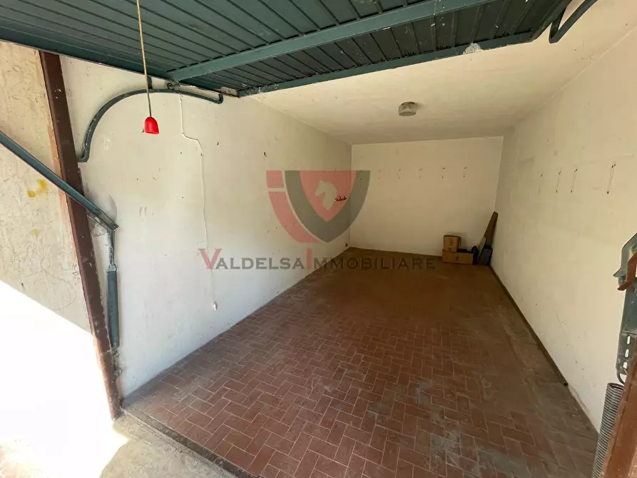 Immagine 31 di Appartamento in vendita  a Colle Di Val D'elsa