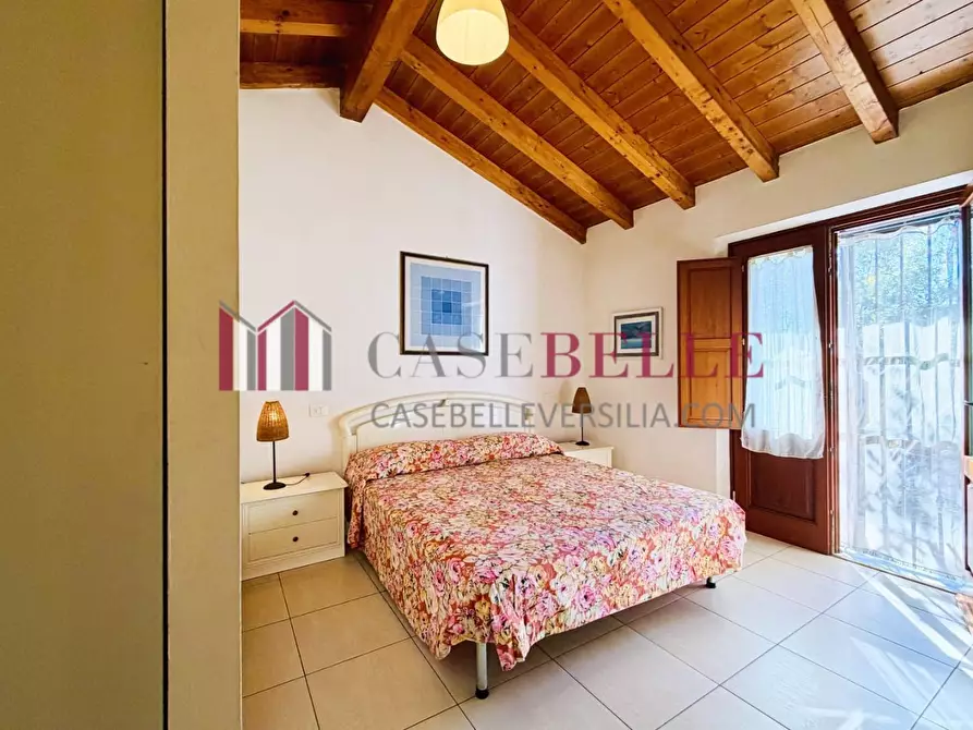 Immagine 12 di Casa indipendente in vendita  a Pietrasanta