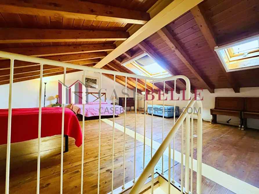Immagine 24 di Casa indipendente in vendita  a Pietrasanta