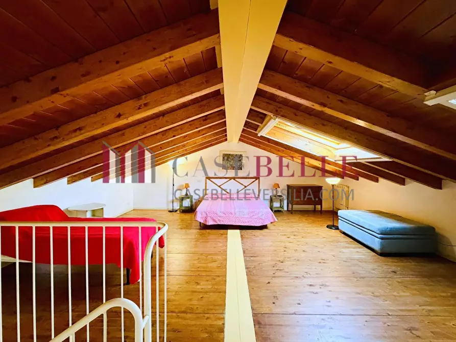 Immagine 25 di Casa indipendente in vendita  a Pietrasanta