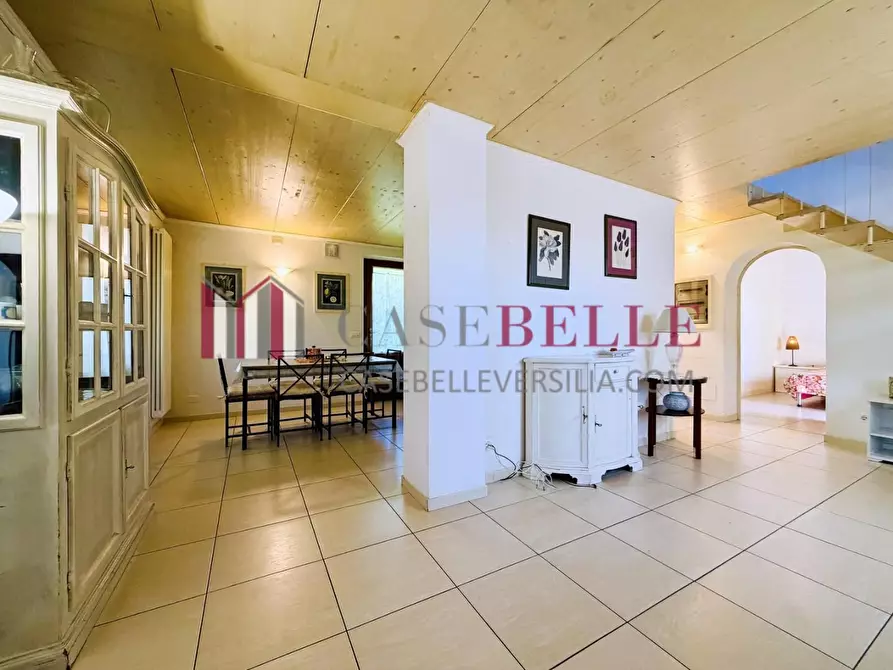 Immagine 5 di Casa indipendente in vendita  a Pietrasanta