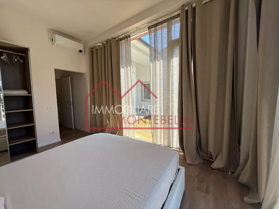 Immagine 18 di Villa in vendita  a Pietrasanta