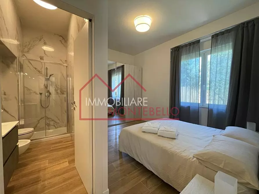 Immagine 6 di Villa in vendita  a Pietrasanta