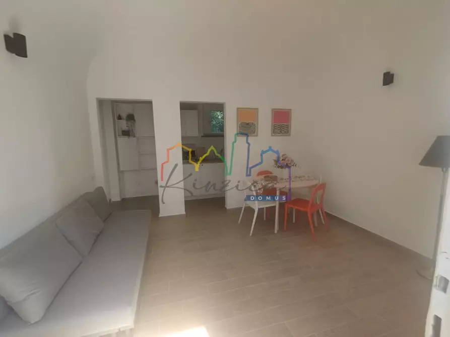 Immagine 2 di Appartamento in vendita  a Pisa