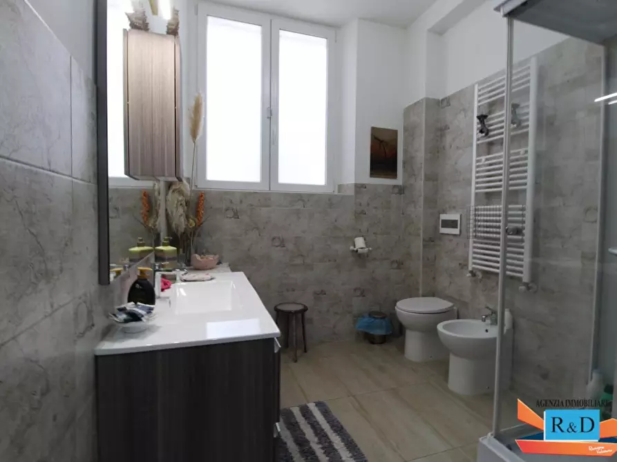 Immagine 36 di Villa in vendita  a Colle Di Val D'elsa