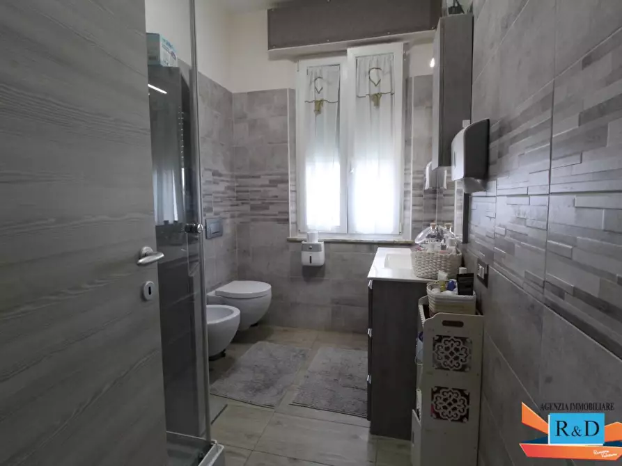Immagine 14 di Villa in vendita  a Colle Di Val D'elsa