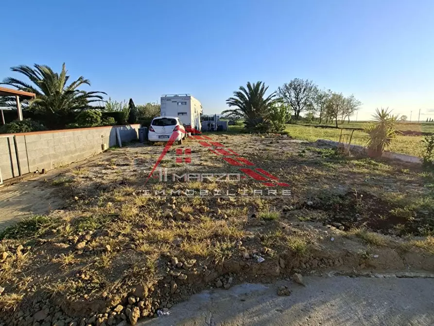 Immagine 1 di Villa in vendita  a Cascina