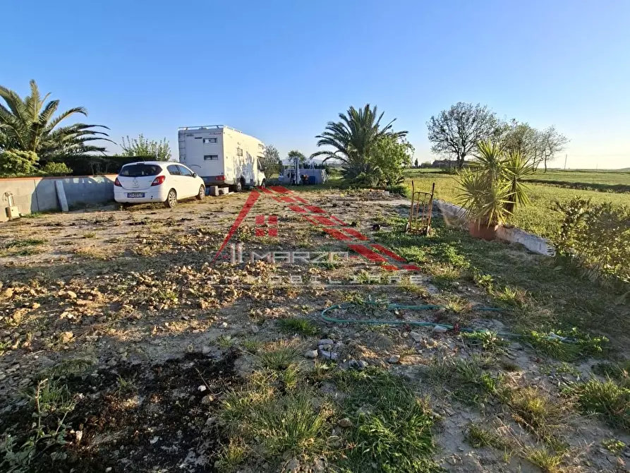 Immagine 2 di Villa in vendita  a Cascina