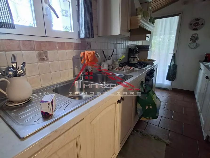 Immagine 3 di Villa in vendita  a Cascina