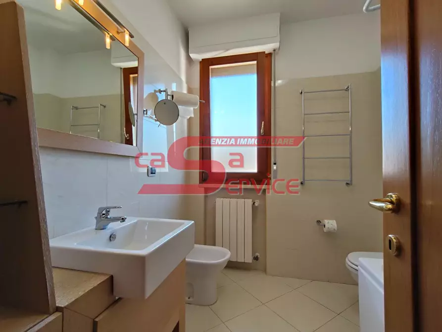 Immagine 19 di Mansarda in vendita  a Montecatini Terme