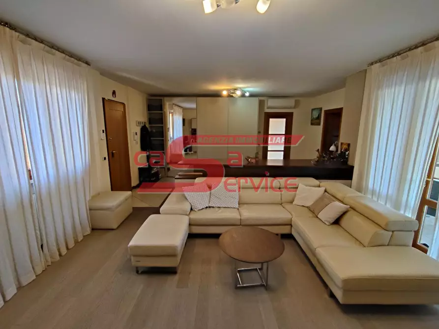 Immagine 5 di Mansarda in vendita  a Montecatini Terme