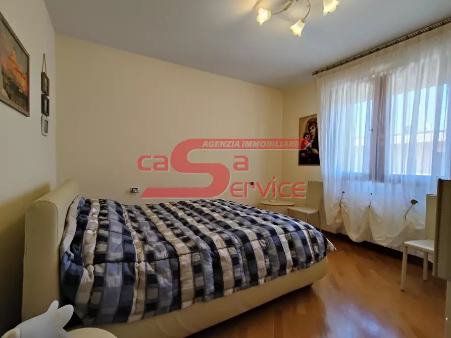 Immagine 15 di Mansarda in vendita  a Montecatini Terme