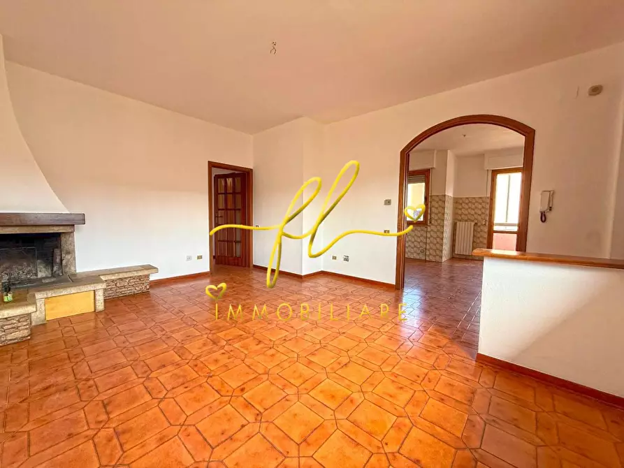 Immagine 6 di Appartamento in vendita  a Cecina