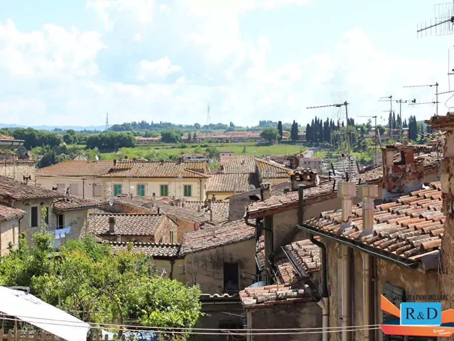 Immagine 6 di Appartamento in vendita  a Colle Di Val D'elsa