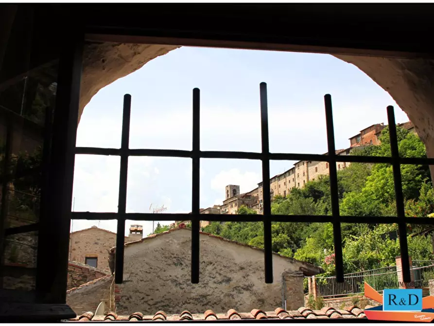Immagine 14 di Appartamento in vendita  a Colle Di Val D'elsa