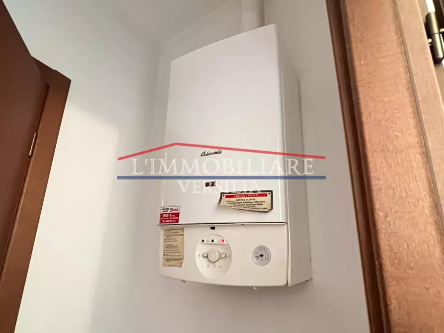 Immagine 22 di Appartamento in vendita  a Massa