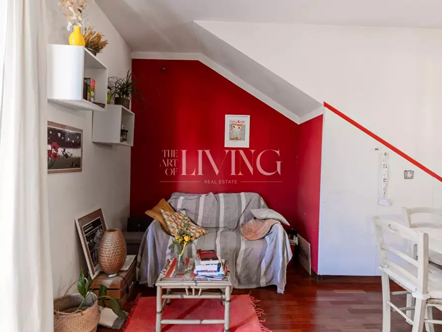 Immagine 18 di Appartamento in vendita  a Lucca
