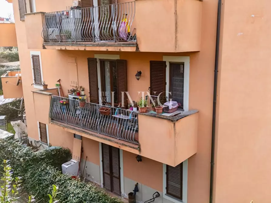 Immagine 24 di Appartamento in vendita  a Lucca