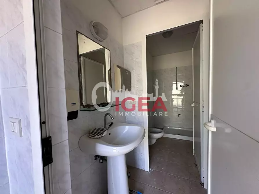 Immagine 45 di Albergo/B&B/Residence in vendita  a Montalcino