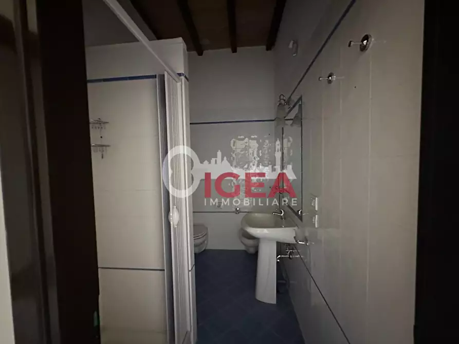 Immagine 66 di Albergo/B&B/Residence in vendita  a Montalcino