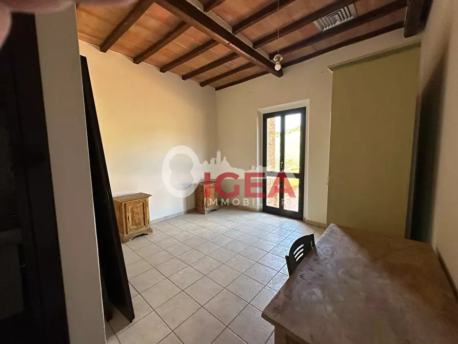 Immagine 65 di Albergo/B&B/Residence in vendita  a Montalcino
