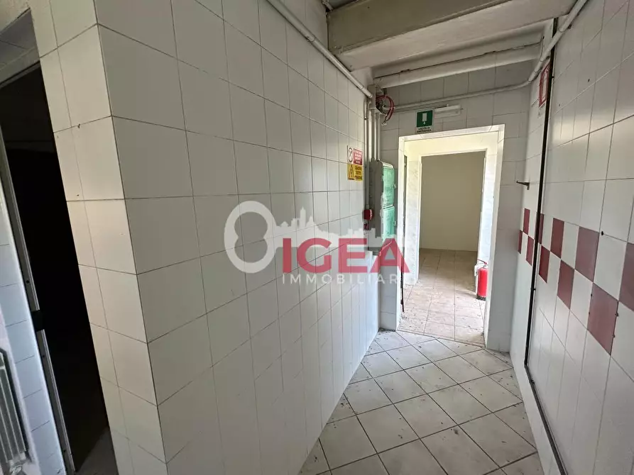 Immagine 43 di Albergo/B&B/Residence in vendita  a Montalcino
