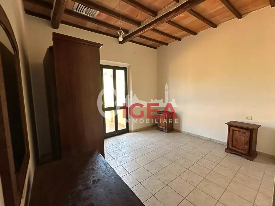 Immagine 51 di Albergo/B&B/Residence in vendita  a Montalcino