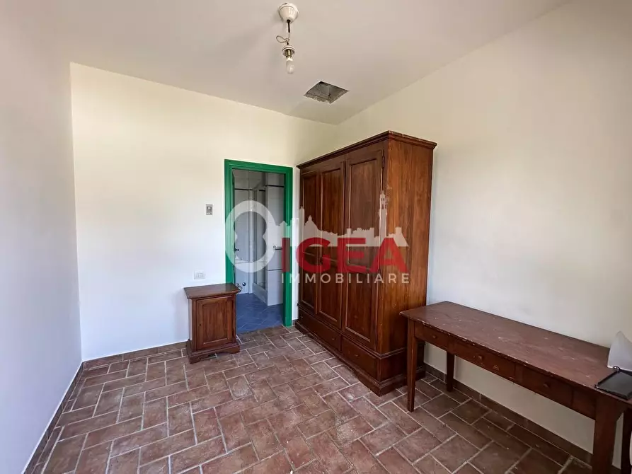 Immagine 26 di Albergo/B&B/Residence in vendita  a Montalcino