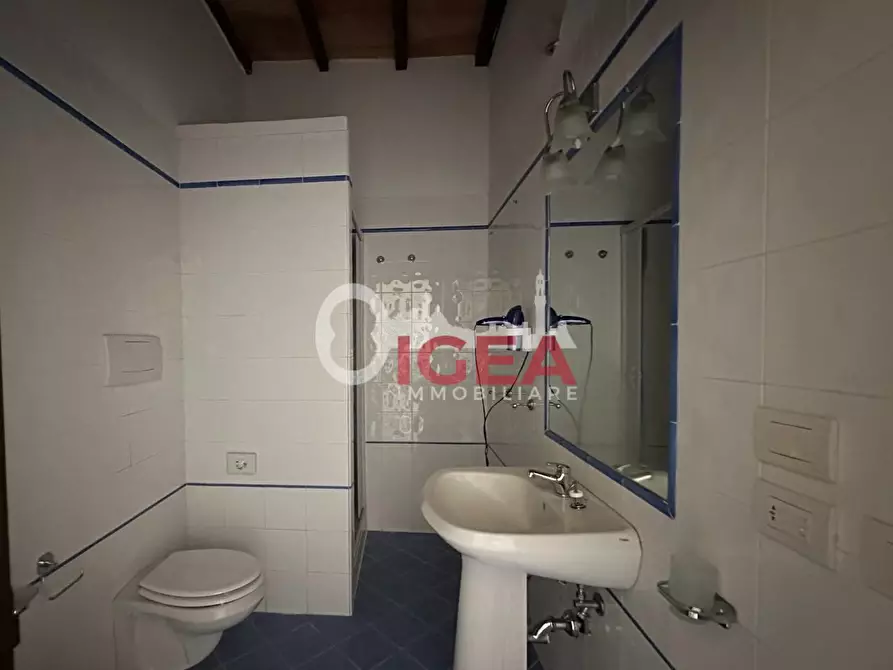 Immagine 63 di Albergo/B&B/Residence in vendita  a Montalcino
