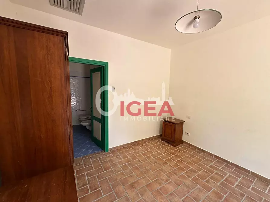 Immagine 20 di Albergo/B&B/Residence in vendita  a Montalcino