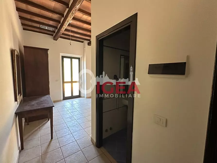 Immagine 61 di Albergo/B&B/Residence in vendita  a Montalcino