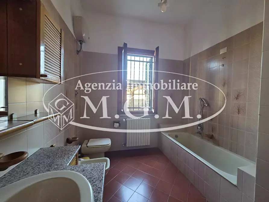 Immagine 11 di Appartamento in vendita  a Montopoli In Val D'arno