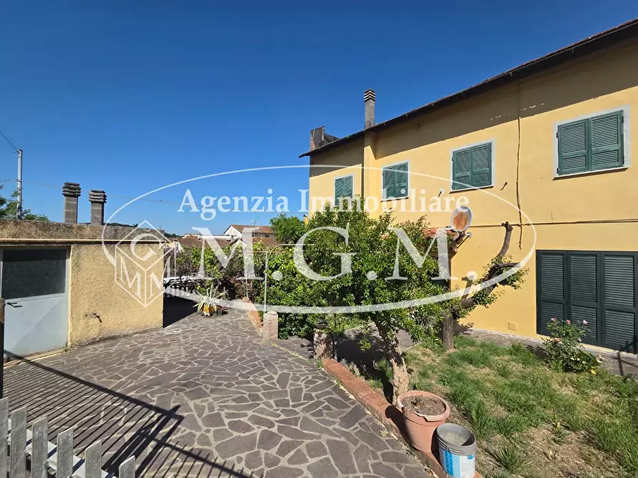 Immagine 1 di Terratetto in vendita  a Montopoli In Val D'arno