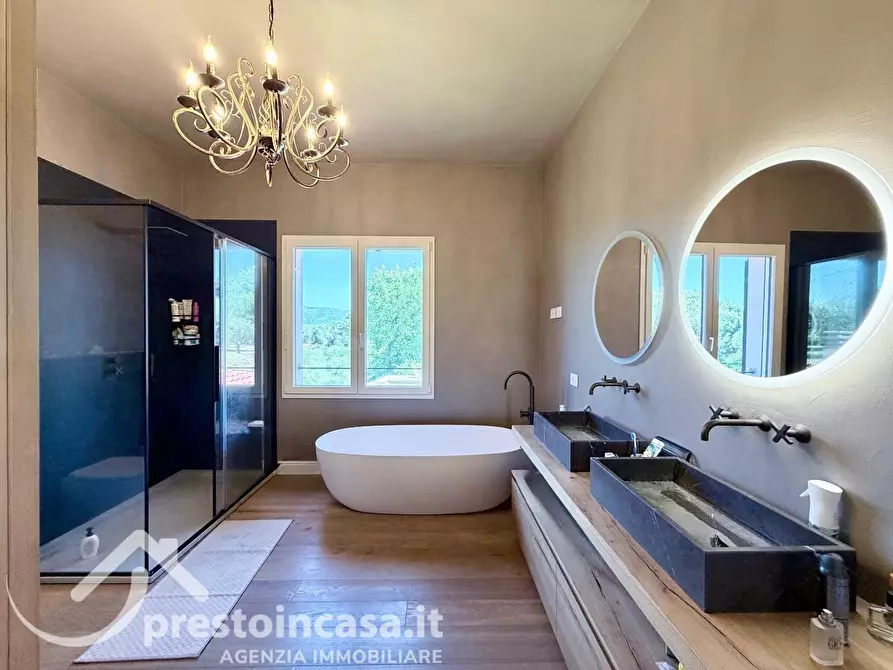 Immagine 35 di Villa in vendita  a Montecarlo