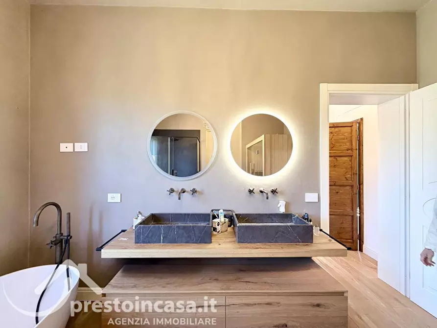 Immagine 36 di Villa in vendita  a Montecarlo