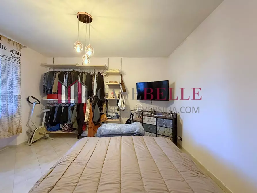 Immagine 60 di Casa bifamiliare in vendita  a Camaiore