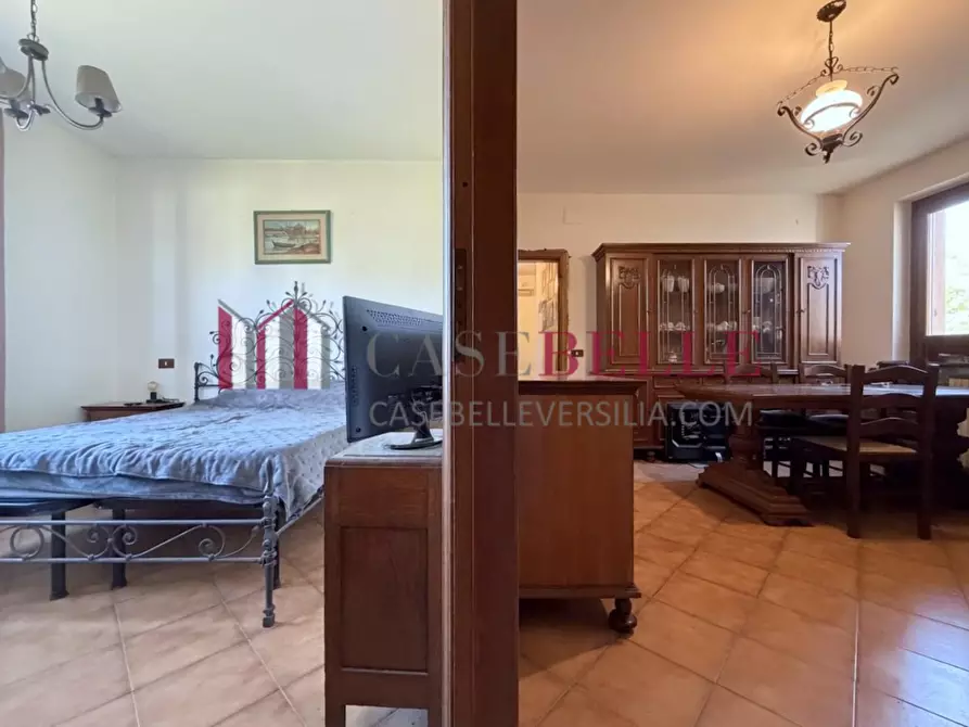 Immagine 20 di Casa bifamiliare in vendita  a Camaiore