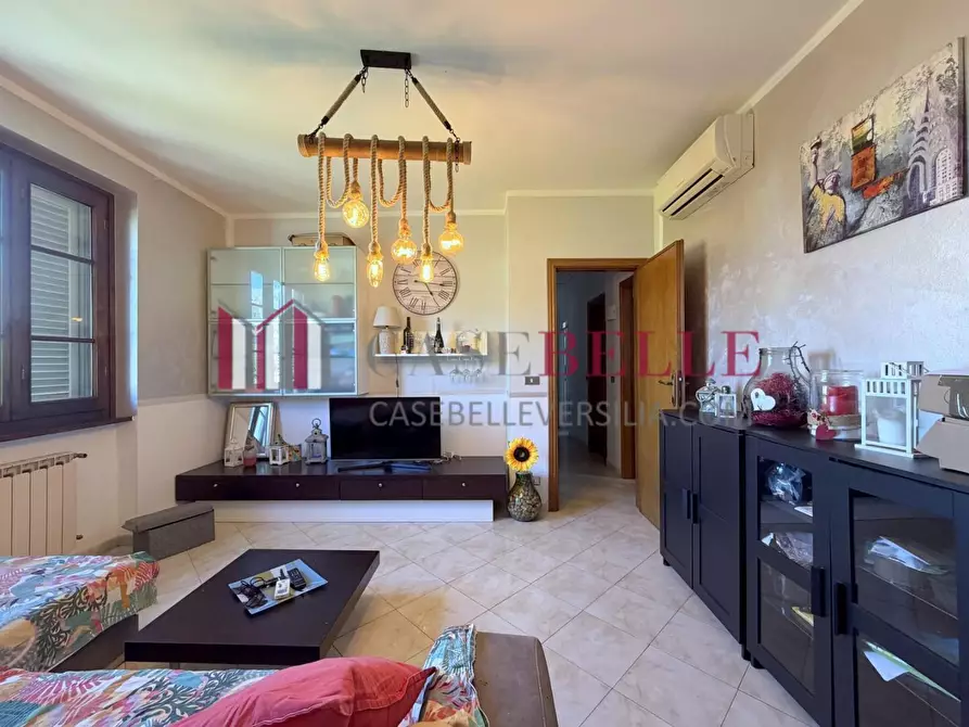 Immagine 39 di Casa bifamiliare in vendita  a Camaiore