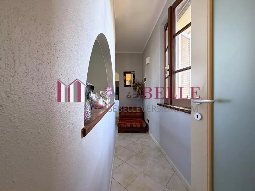 Immagine 33 di Casa bifamiliare in vendita  a Camaiore