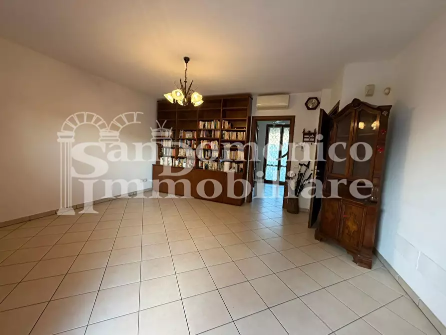 Immagine 10 di Villetta a schiera in vendita  a Cascina