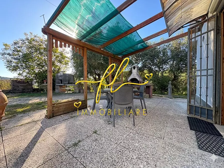 Immagine 27 di Terreno agricolo in vendita  a Livorno