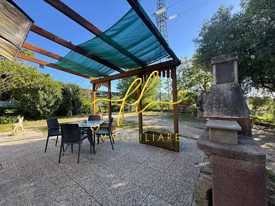 Immagine 31 di Terreno agricolo in vendita  a Livorno