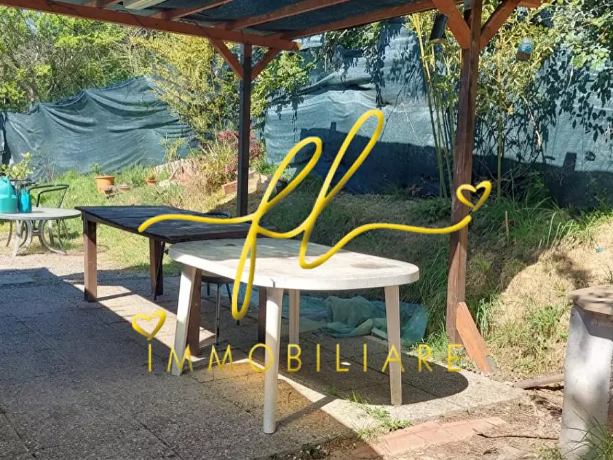 Immagine 24 di Terreno agricolo in vendita  a Livorno